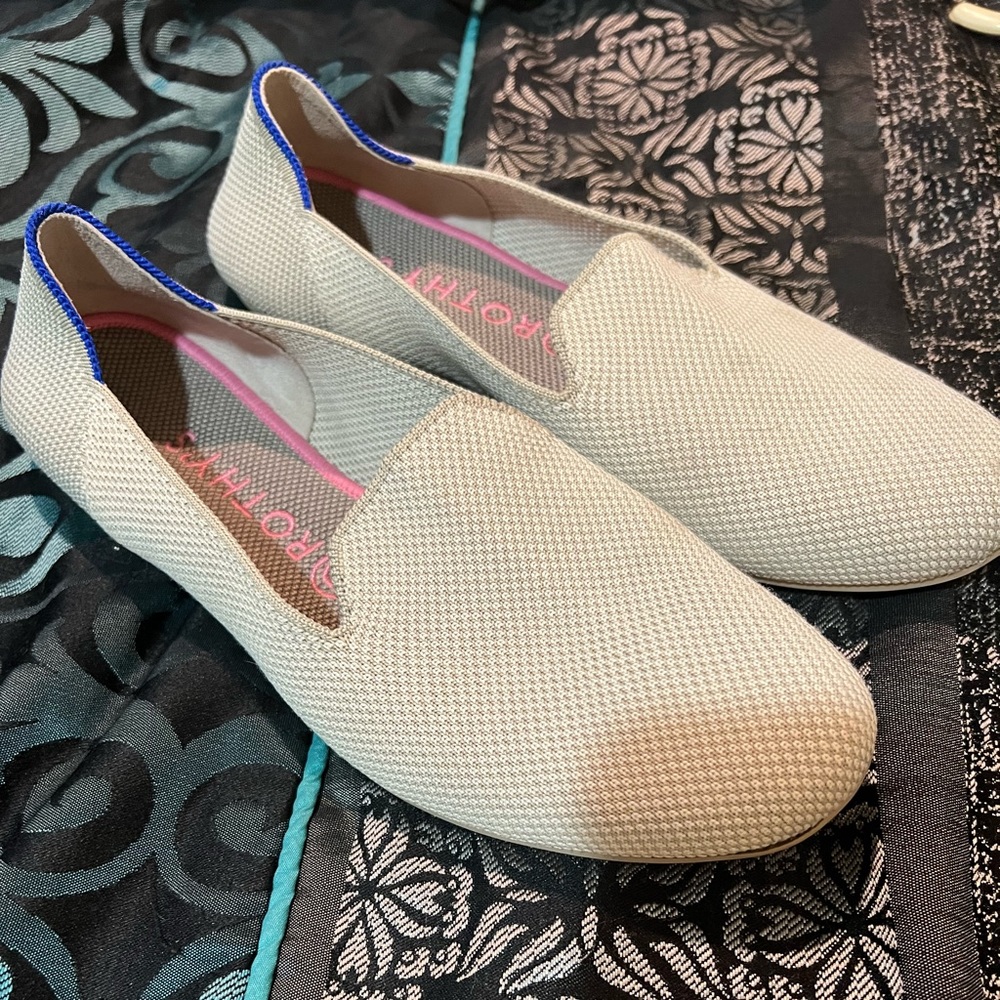 Cream colored Rothy’s Loafers 9.5